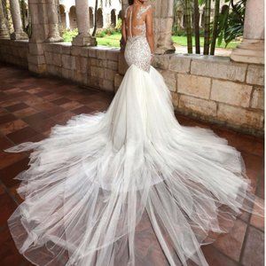 Cristiano Lucci Wedding Dress (Style 13153)